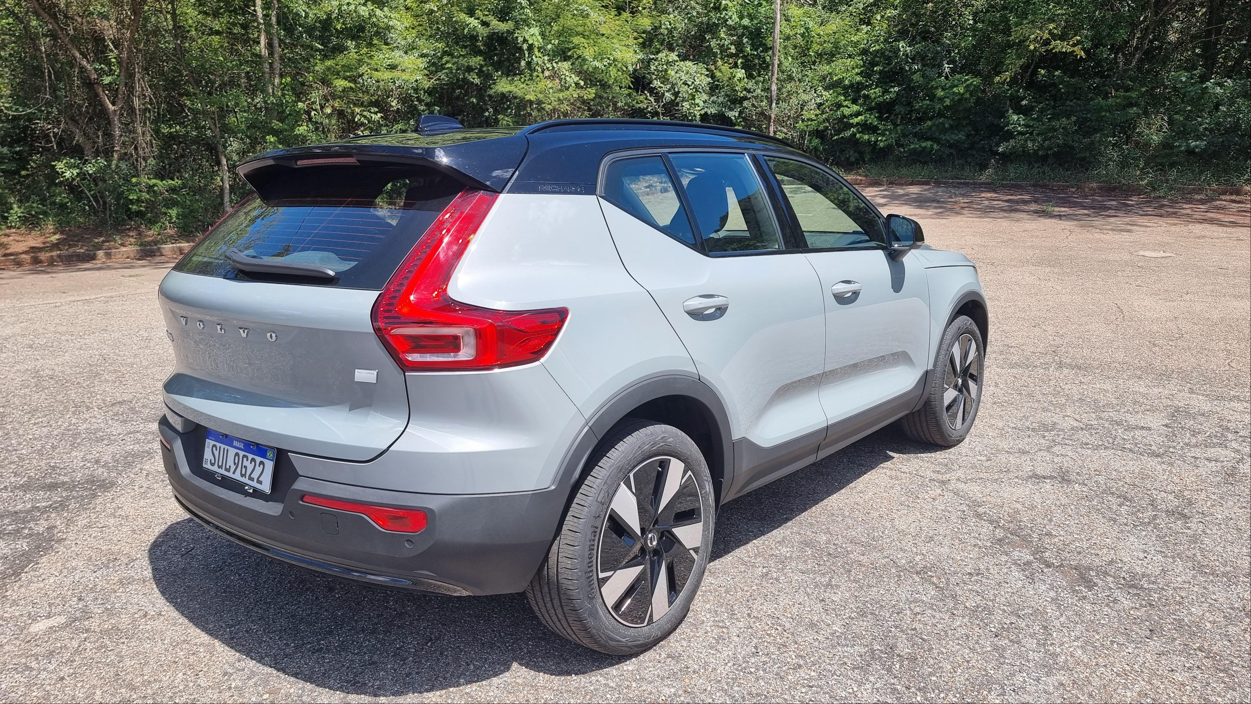 Volvo XC40 Recharge Plus 2024